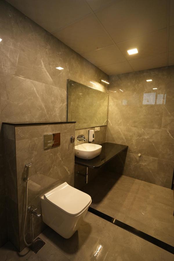 Bhopal Lake Stays Exterior photo