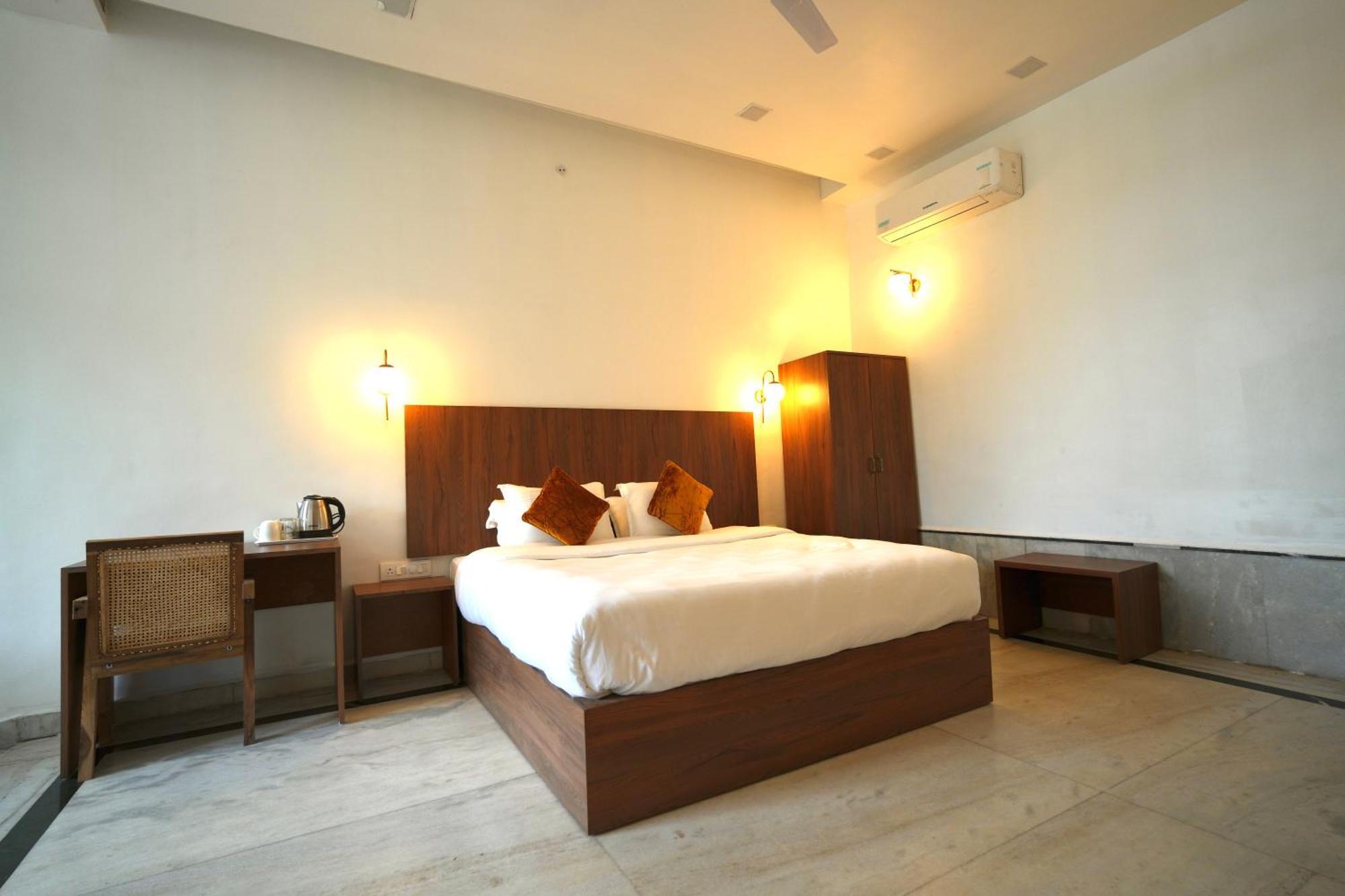 Bhopal Lake Stays Exterior photo